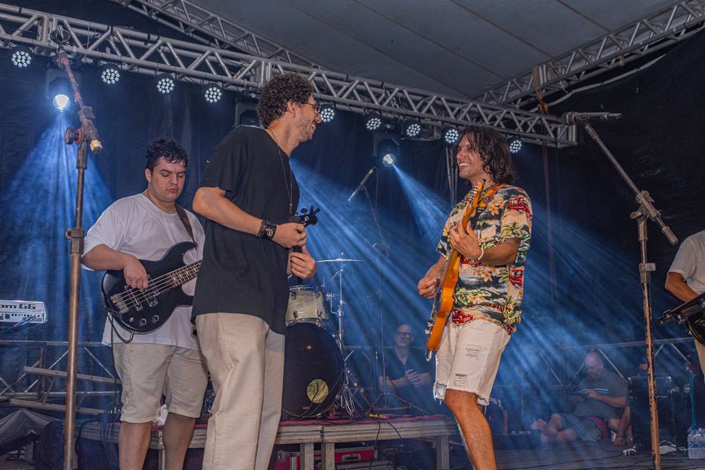 Foto 2 — Luau de Castelhanos